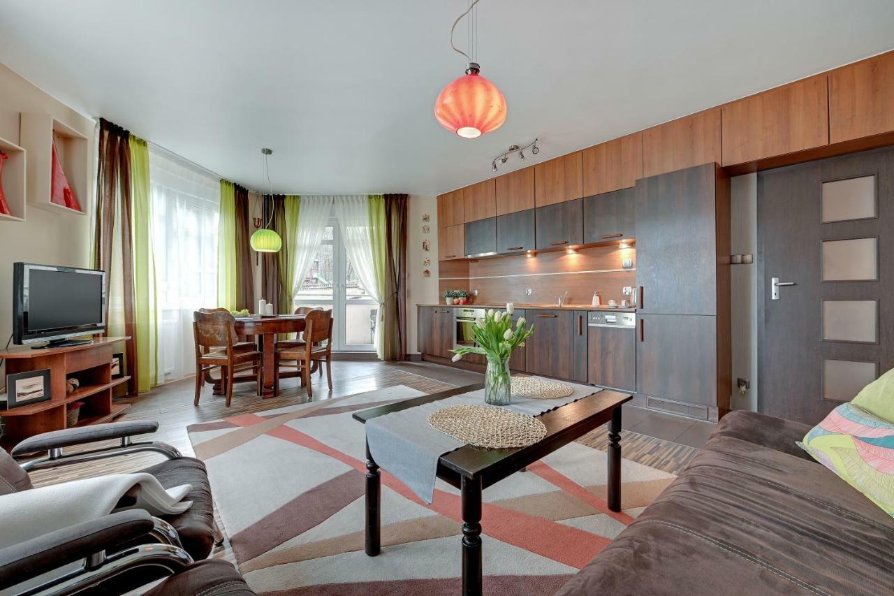 Blue Mandarin City Wood Гдиня Екстериор снимка